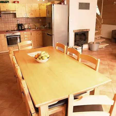 بيت للعطل Ski Jasna Chalet *